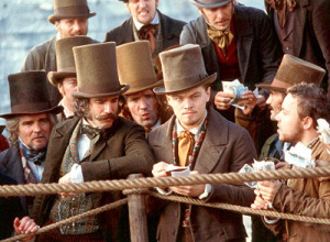 Gangs-of-New-York-stills-leonardo-dicaprio-4605012-400-294