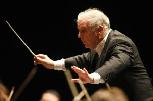 Argentinian-born conductor Daniel Barenb