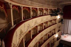 Teatro_goldoni,_sala,_palchetti_06_loggione